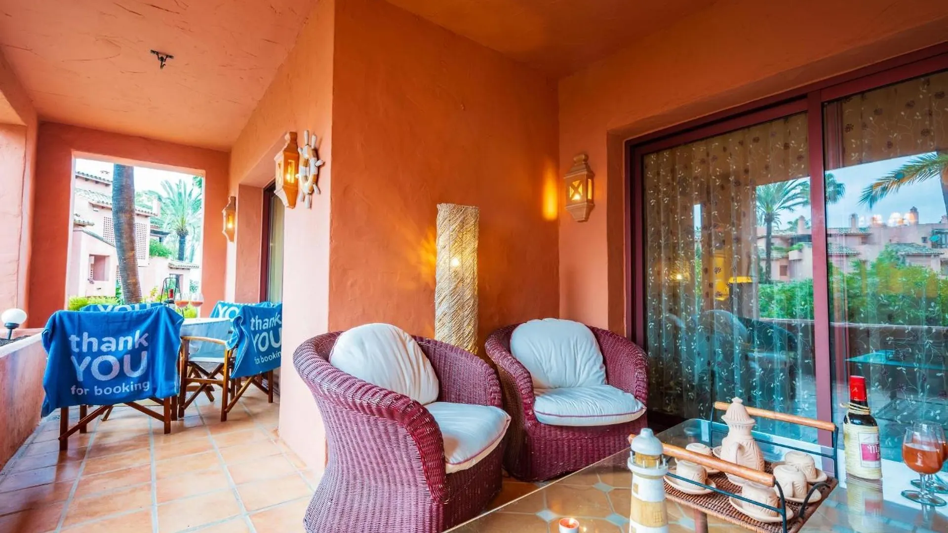 First Level Apartment With Large Terrace Marbella